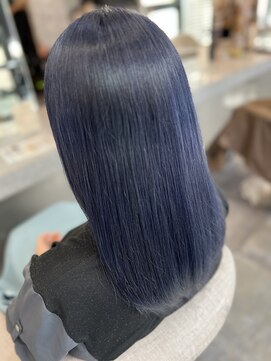 ラビス 浦和(Lovis) 浦和/ホワイトカラー/韓国/シールエクステ/イヤリングカラー