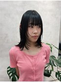 顔まわりカット/ぱつっとミディアム/10代