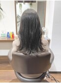 【ALBAさわ】ロングヘアのくびれスタイル