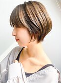 20代30代40代抜け感ショートレイヤーミルクティベージュ