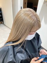 アンビ(ambi) ハイトーンベージュ