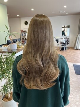 オーダイム(ou' dime) ベージュカラー