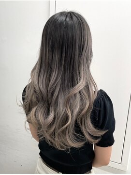 イース バイ アンブルリュクス 北千住(Ease by amble luxe) グラデーションカラー