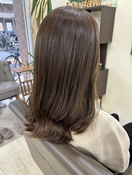 ヘアアンドネイル シーソー(Hair&Nail Seesaw) ナチュラルブラウン