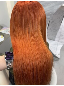 ラビス 池袋(Lovis) 松本/黒髪/オリーブグレー/小顔ヘア