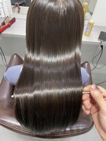 ライア 下北沢(laia)&nbsp;艶髪ストレートヘア【髪質改善 下北沢 トリートメント】