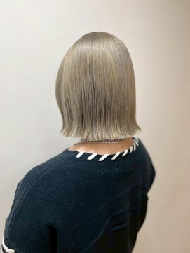 クロエ バイ ラヴィズム 紫竹山店(CLOE by LUVISM) 透明感ベージュ