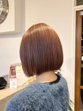 コノアラボ 守谷店(Conoah labo) 切りっぱなしボブ×ピンクベージュ