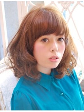 ディスタカマツ(This TAKAMATSU) This collection MEDIUM☆くるくるウェーブが可愛い☆