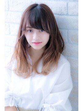 ヘアーアートシフォン 池袋西口店(Hair art chiffon) 似合わせカットで個性的斜めバングで大人かわいいナチュラルボブ