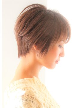 レウナ 外苑前(Reuna) 【30代・40代・50代】吉瀬美智子風大人ショート