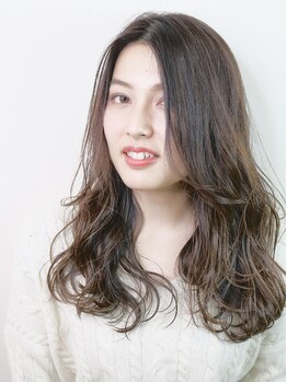 メビウス(Mebius)の写真/《水素ヘアパック》でダメージを軽減!!頻度が高いグレイカラーでも、うるツヤ髪をKEEP♪白髪抑制効果にも◎