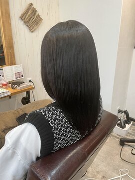 ファシーノ(FASCINO) 艶だしセミロング