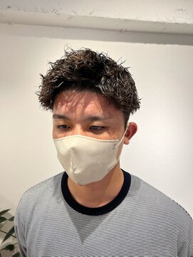 ベルバイリトル(belle by little) ツイストスパイラルパーマ