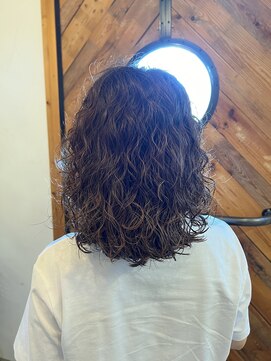 ネモヘアーワークス(nemo hair works) スパイラルパーマ