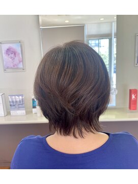 アトリーチェタ 田富店(ATTRICE) ショート/レイヤー/40代/50代/オリーブ/ウルフ/