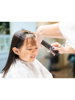 【長野駅徒歩7分/市役所前駅徒歩2分】キッズカットや親子クーポンなどお子様と通いやすいクーポンをご用意!