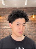 刈り上げスパイキーショート