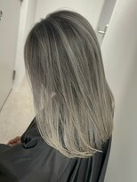 リグ 横浜(Lig.)&nbsp;エアタッチバレイヤージュオリーブグレーブリーチダブルカラー