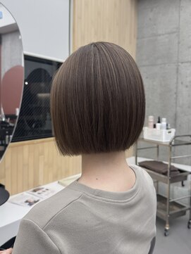 スト 静岡鷹匠(sto) ピンクベージュ/アンブレラカラー/クールショート/前髪/静岡鷹匠