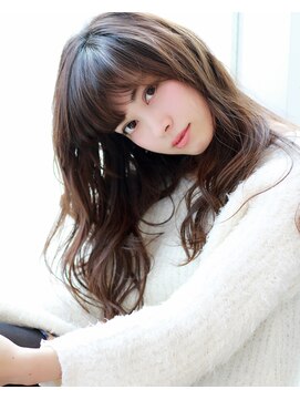 シェリーシェリー(cherie cheri) 重めのバングの愛されスタイル