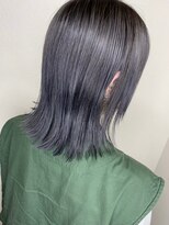 モルニ(MORNI)&nbsp;グレーカラー_マロンベージュ Aラインボブ かきあげ