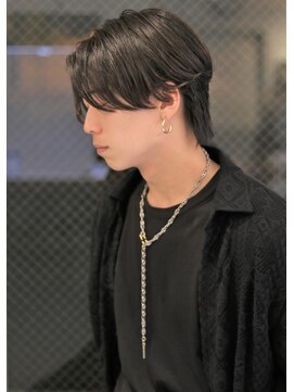 ノイセル(Noisyle) キレイめ韓国マッシュセンターパートウルフ