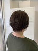 ショートボブカット