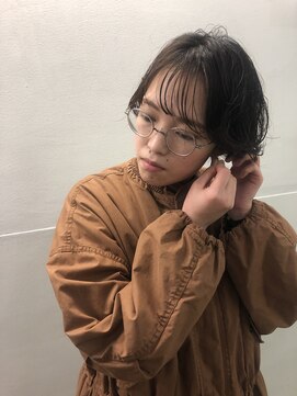 キジ(KIJI) ショートマッシュパーマへア