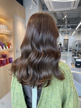 シダ(sida SAIIN) 20代30代　ロングヘアアッシュトーンアップ