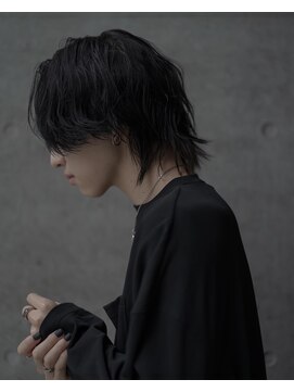 ウル(uru) センターパートウルフ