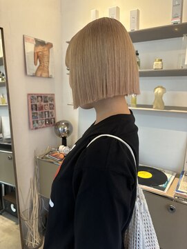 オンヌ(onnu) ベージュボブ