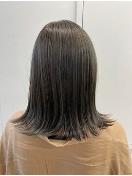 イース バイ アンブルリュクス 北千住(Ease by amble luxe) オリーブカラー