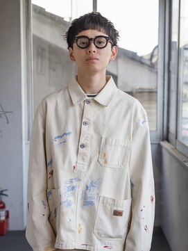 カートバイハイジ(Kurt by Heidi) ラインバング×メンズベリーショート
