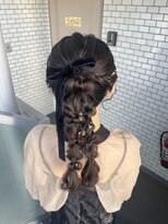 ソノ(sono)&nbsp;ツインアレンジ ツインポニー 編みおろし 参列ヘア