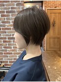 ツヤ髪スタイルブルージュマッシュウルフイヤリングカラー