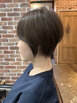 ヴィップルーム(viproom)&nbsp;ツヤ髪スタイルブルージュマッシュウルフイヤリングカラー