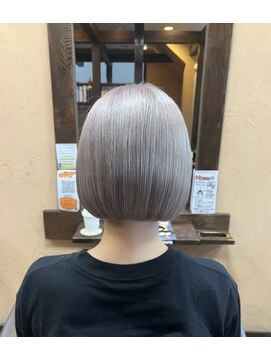 モアムー(Moremuu) 【りえ】シルバーカラー