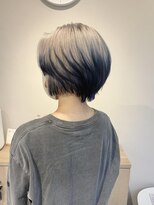 テトラ バイ ネオリーブ 横浜西口店(tetra by neolive)&nbsp;ハイトーン　デザイン　ネイビーブルー　ルーツカラー　横浜★