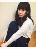 ラフウェーブの黒髪ロング