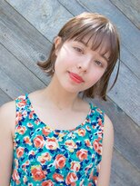 ルティア(Lutia) 外ハネ シースルーバングル 切りっぱなしボブ