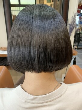 ヘアーデザイン ジュモク(Hair Design Jumoku) パッツンワンレングス