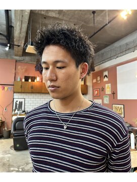 チャプター 問屋町(chapter) スパイキーショート#ピンパーマ#ツイストパーマ眉毛カット