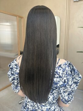 ジーナ サンシャイン通り池袋(Zina) 赤み0ダークオリーブカラー【Zina清崎こころ】