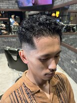 フォーコーナーズカットショップスリーセント 栄(FourCornersCutShop 3/cent)&nbsp;大人パーマ/宮城リョータ風/極道パーマ/刈り上げ