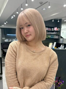 いろあそび 町田 ホワイトベージュ