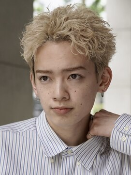 フィフス 仙台(fifth) 仙台スパイキーショートパーマフェザーショートメンズ毛流れ30代