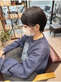黒髪ショート