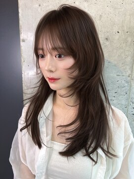 ヌイ 横浜(nui) ハッシュカット　レイヤーカット　顔まわり