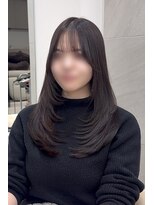 カノイ 銀座中央通り(KANOI)&nbsp;顔タイプにピッタリな韓国レイヤー(耳下ろし版)